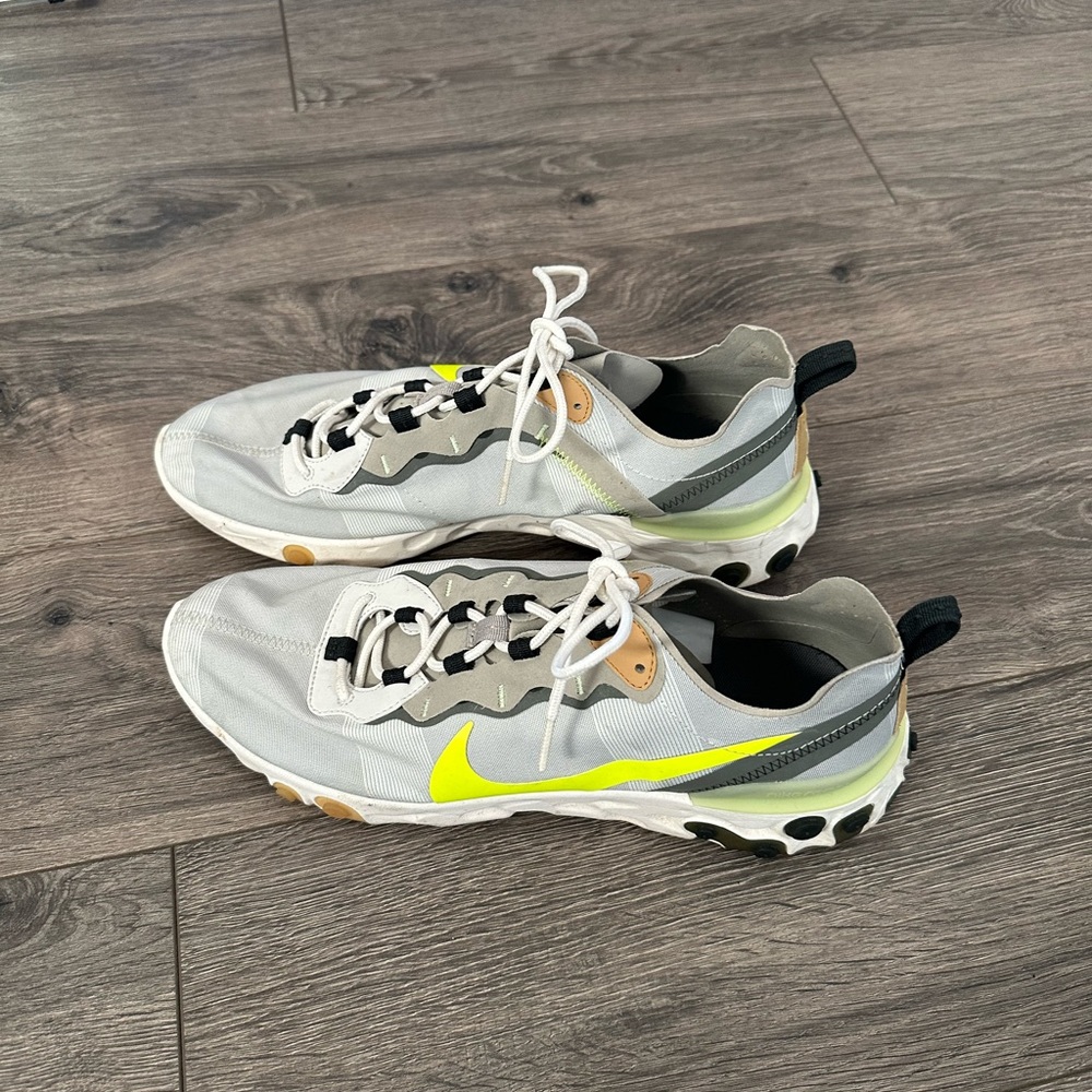 Nike React - image 1